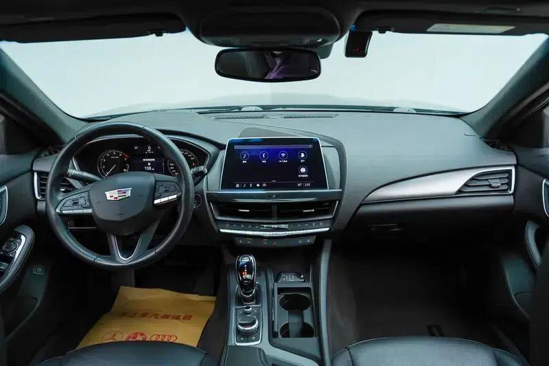 2022 Cadillac CT5 28T Luxury Standard Edition — миниатюра 8