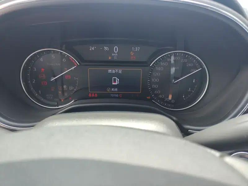 2021 Cadillac CT5 28T Luxury — миниатюра 7
