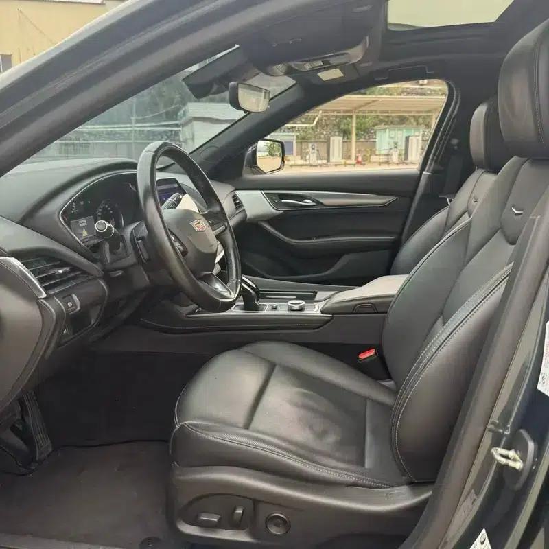 2021 Cadillac CT5 28T Luxury — миниатюра 8