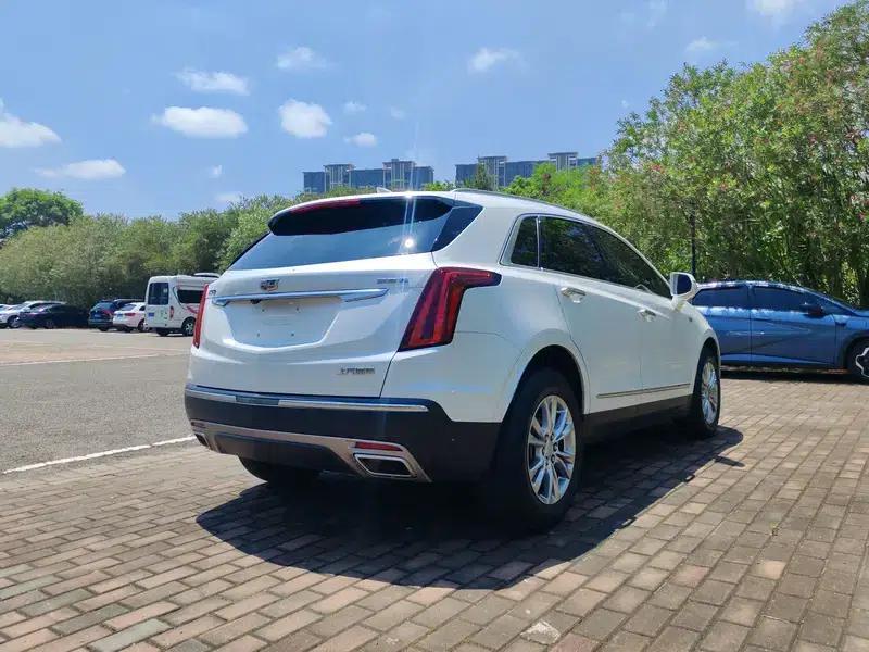 Cadillac XT5 2022 2.0T 2WD Luxury — миниатюра 6