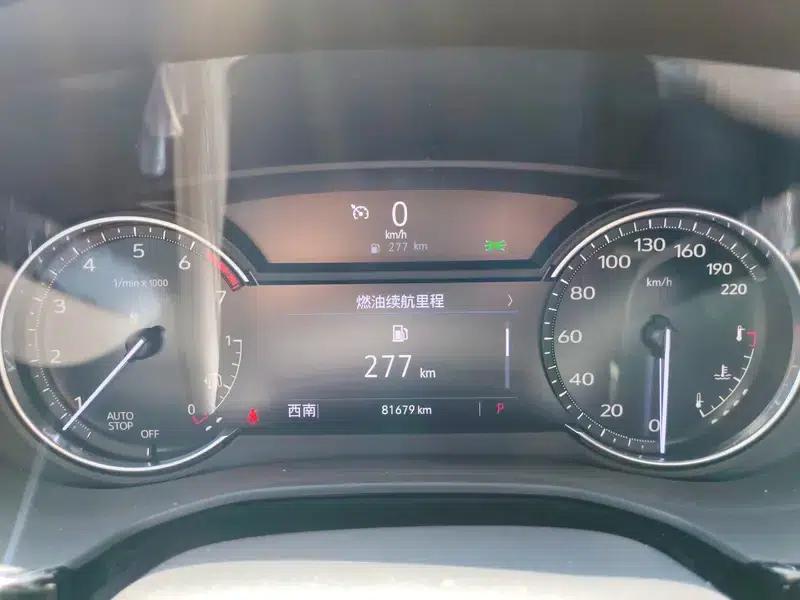 Cadillac XT5 2022 2.0T 2WD Luxury — миниатюра 8