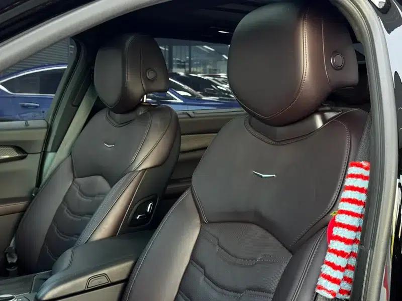 2022 Cadillac CT6 28T Premium — миниатюра 10