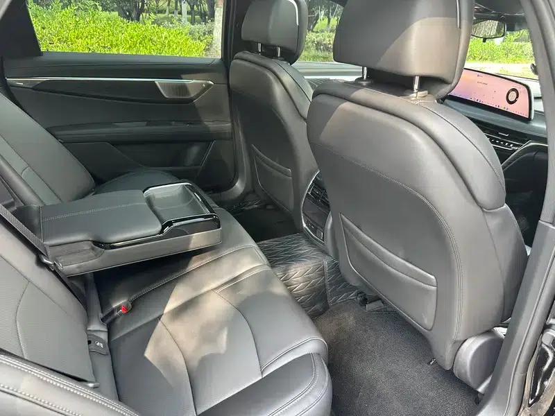 2023 Cadillac CT6 28T Luxury — миниатюра 15