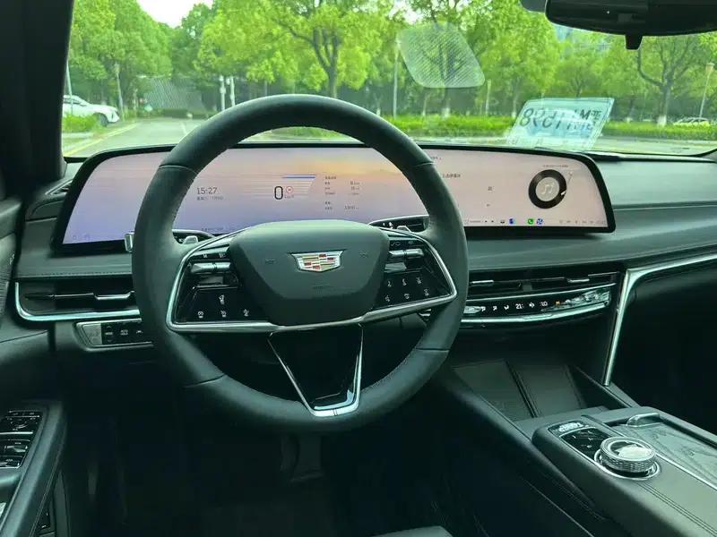 2023 Cadillac CT6 28T Luxury — миниатюра 10
