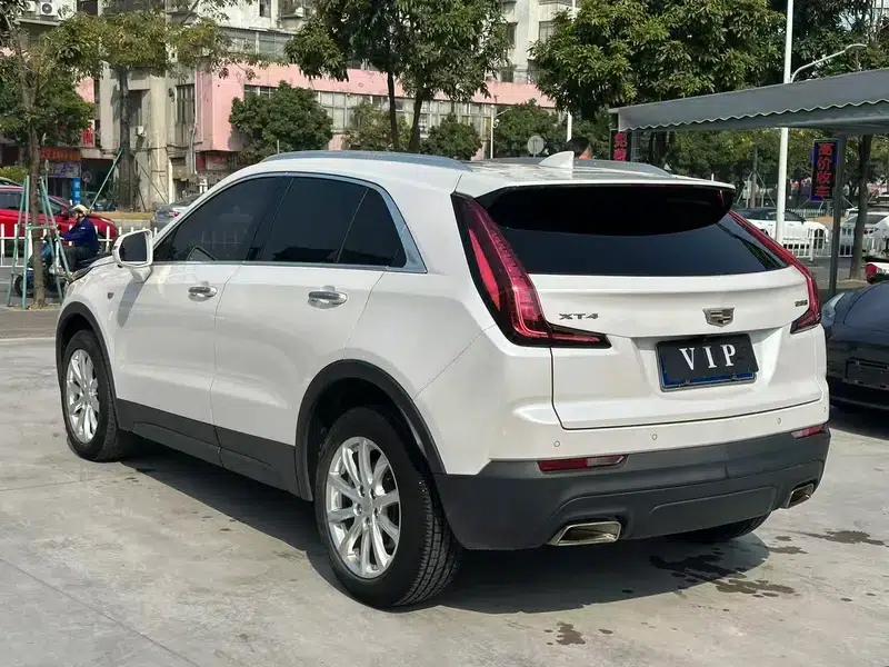 2018 Cadillac XT4 28T Two-Wheel Drive Technical Edition — миниатюра 4