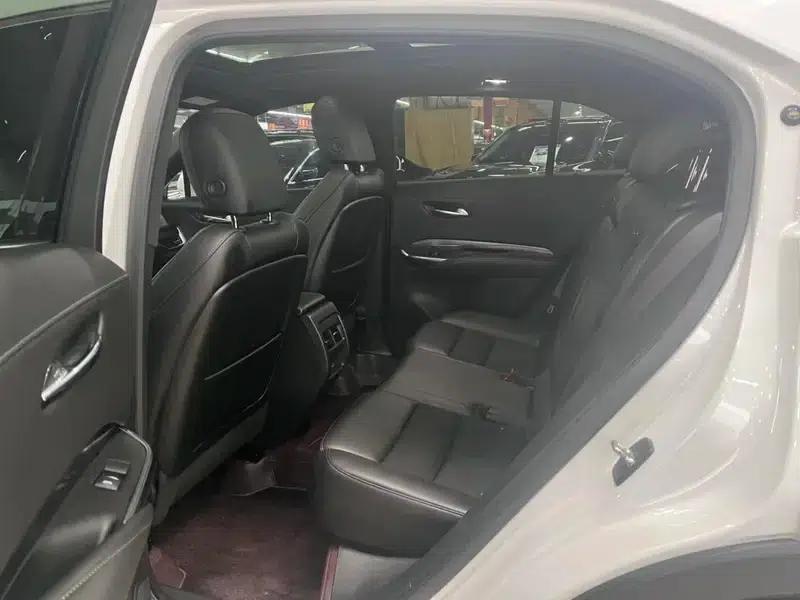 Cadillac XT4 2021 28T Two-Wheel Drive Technology Edition — миниатюра 14