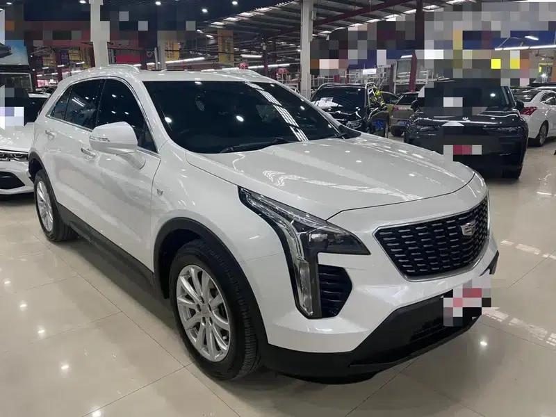 Cadillac XT4 2021 28T Two-Wheel Drive Technology Edition — миниатюра 3