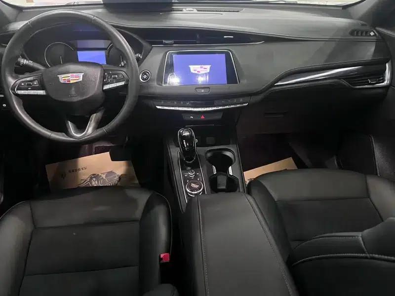 Cadillac XT4 2021 28T Two-Wheel Drive Technology Edition — миниатюра 10