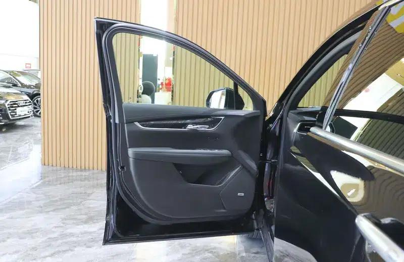 Cadillac XT6 2022 2.0T Six-Seat AWD Luxury Standard Edition — миниатюра 18