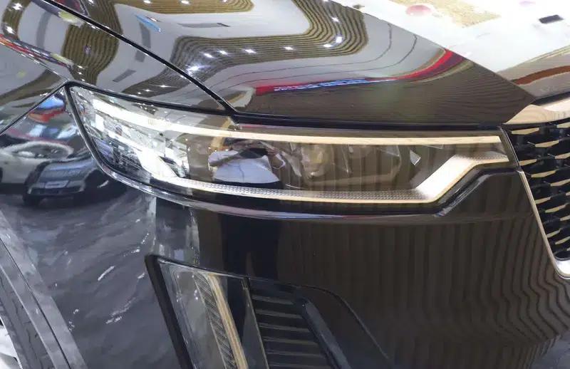 Cadillac XT6 2022 2.0T Six-Seat AWD Luxury Standard Edition — миниатюра 8