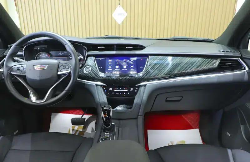 Cadillac XT6 2022 2.0T Six-Seat AWD Luxury Standard Edition — миниатюра 10