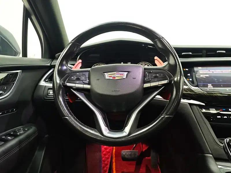 2020 Cadillac XT6 28T Six-Seat Luxury — миниатюра 16
