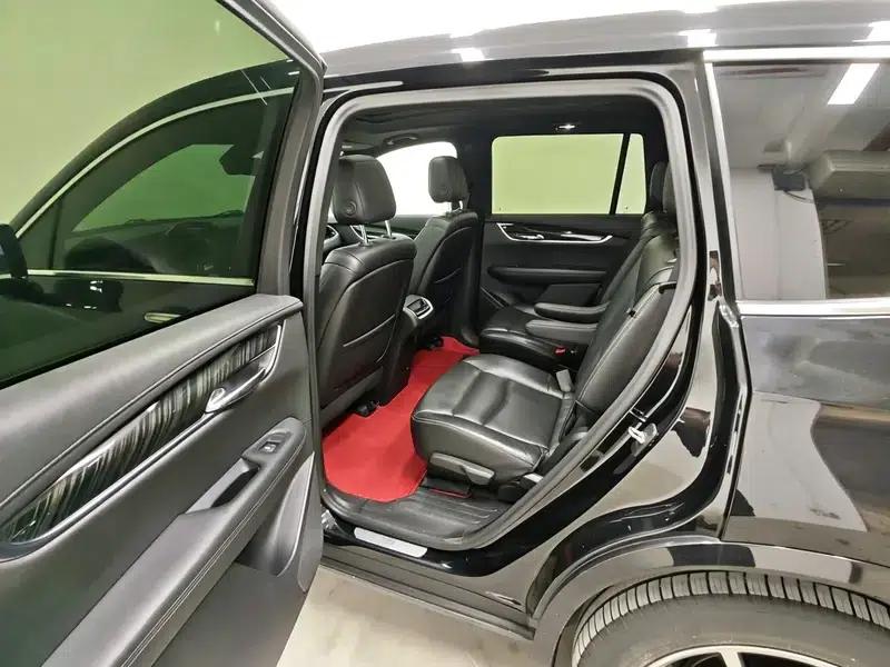 2020 Cadillac XT6 28T Six-Seat Luxury — миниатюра 18