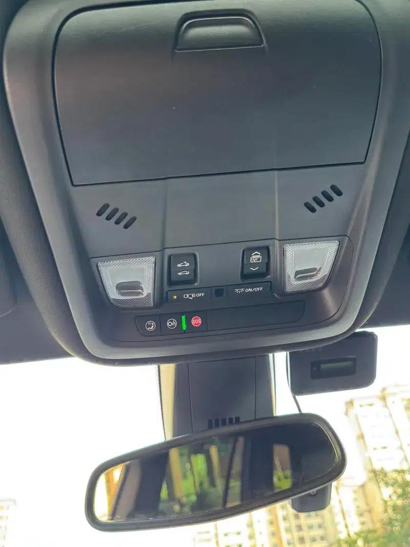 Cadillac XT6 2021 28T Six-Seat AWD Luxury — миниатюра 11