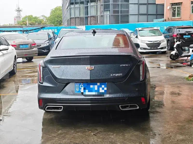 Cadillac CT4 2021 28T Fashion Edition — миниатюра 3