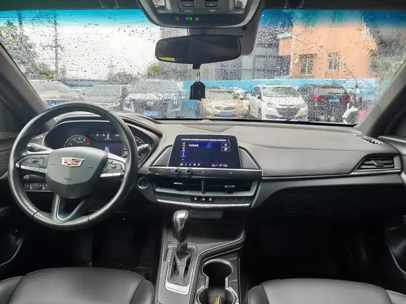Cadillac CT4 2021 28T Fashion Edition — миниатюра 5
