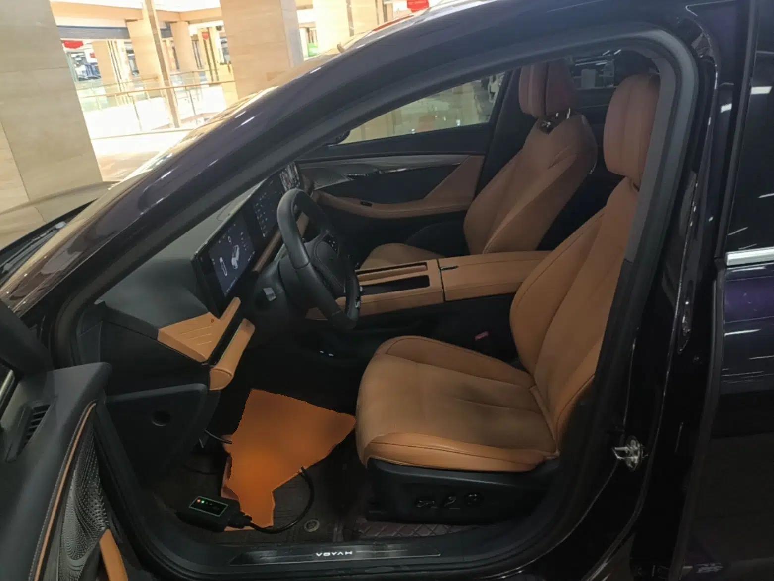 VOYAH PASSION 2024 PHEV Four-Wheel Drive Ultra-Long Range Flagship Model — миниатюра 17