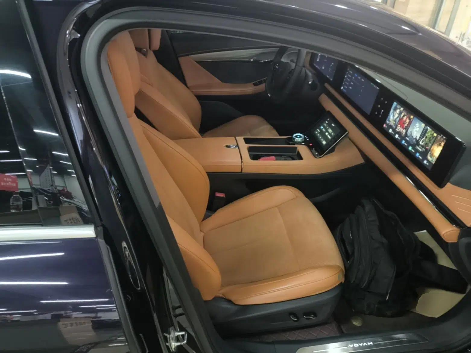 VOYAH PASSION 2024 PHEV Four-Wheel Drive Ultra-Long Range Flagship Model — миниатюра 19