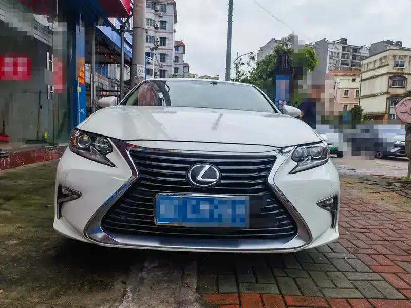 Lexus ES 2015 200 Elite Edition — миниатюра 2