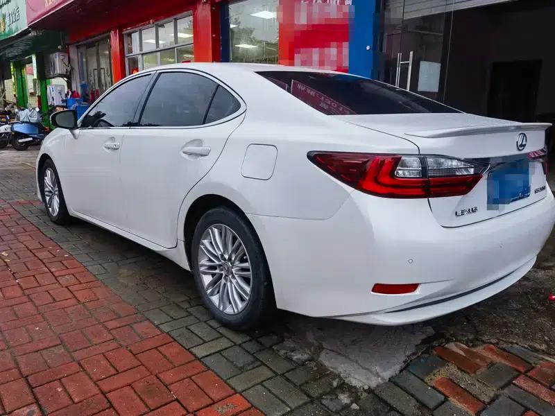Lexus ES 2015 200 Elite Edition — миниатюра 4