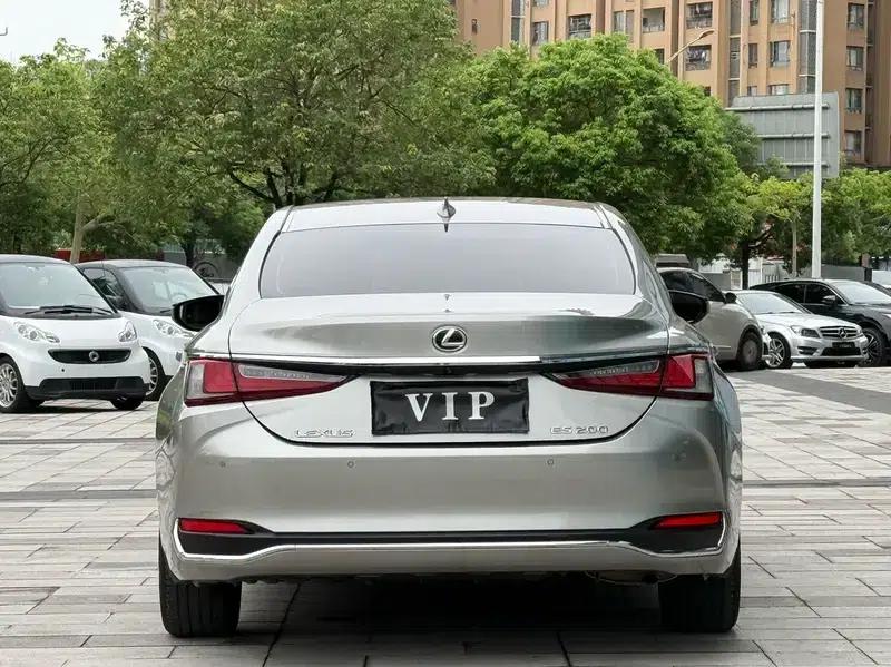 Lexus ES 2022 200 Premium Edition — миниатюра 3