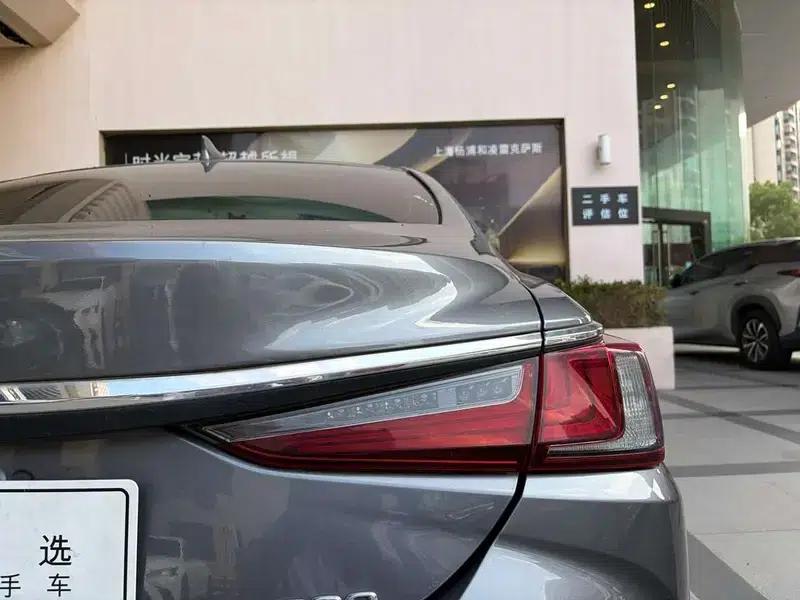 Lexus ES 2020 200 Premium Edition (China VI Emission Standard) — миниатюра 6