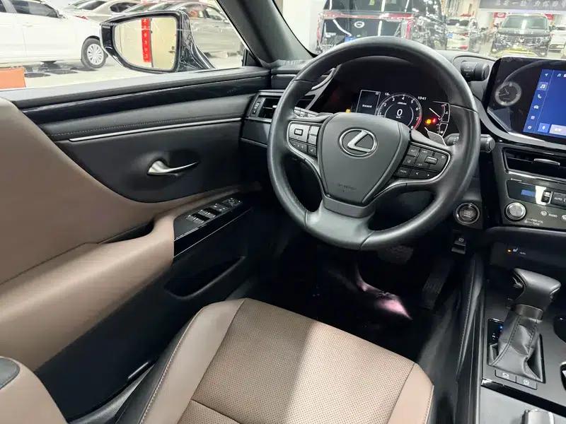 Lexus ES 2022 200 Premium Edition — миниатюра 16