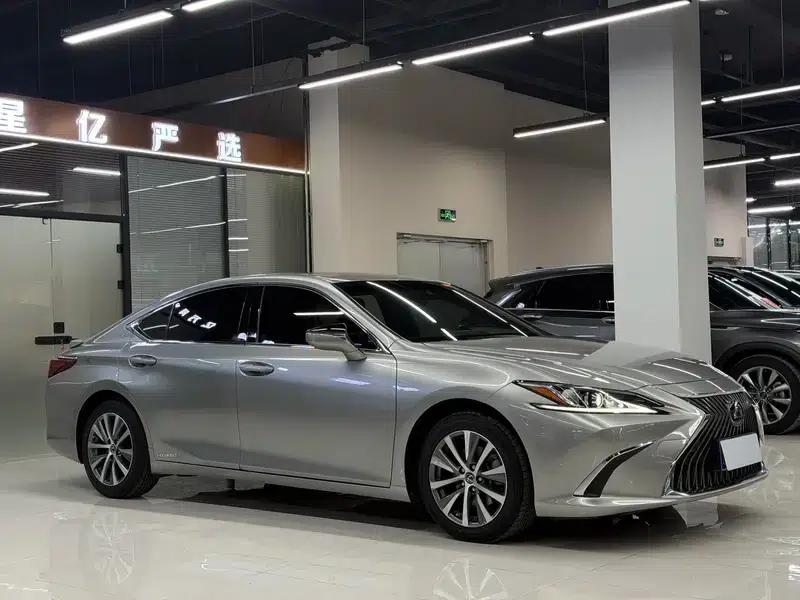 Lexus ES 2020 300h Premium Edition (China V Emission Standard) — миниатюра 3