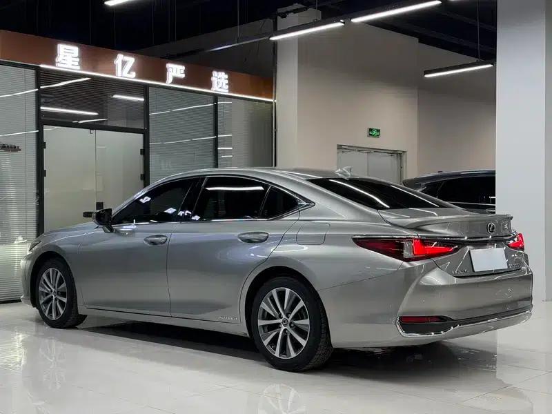 Lexus ES 2020 300h Premium Edition (China V Emission Standard) — миниатюра 5