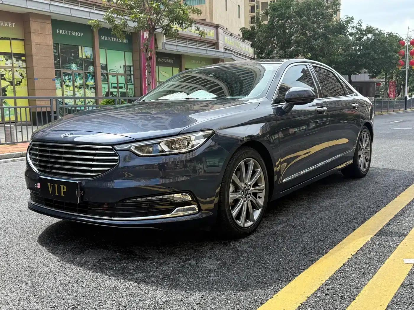 2019 Taurus EcoBoost 245 Premium Edition — миниатюра 1