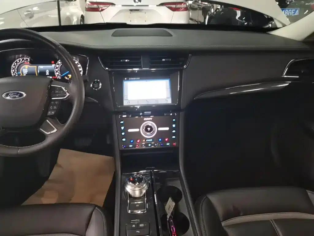 Taurus 2018 EcoBoost 245 Premium Edition (China V Emission Standard) — миниатюра 13