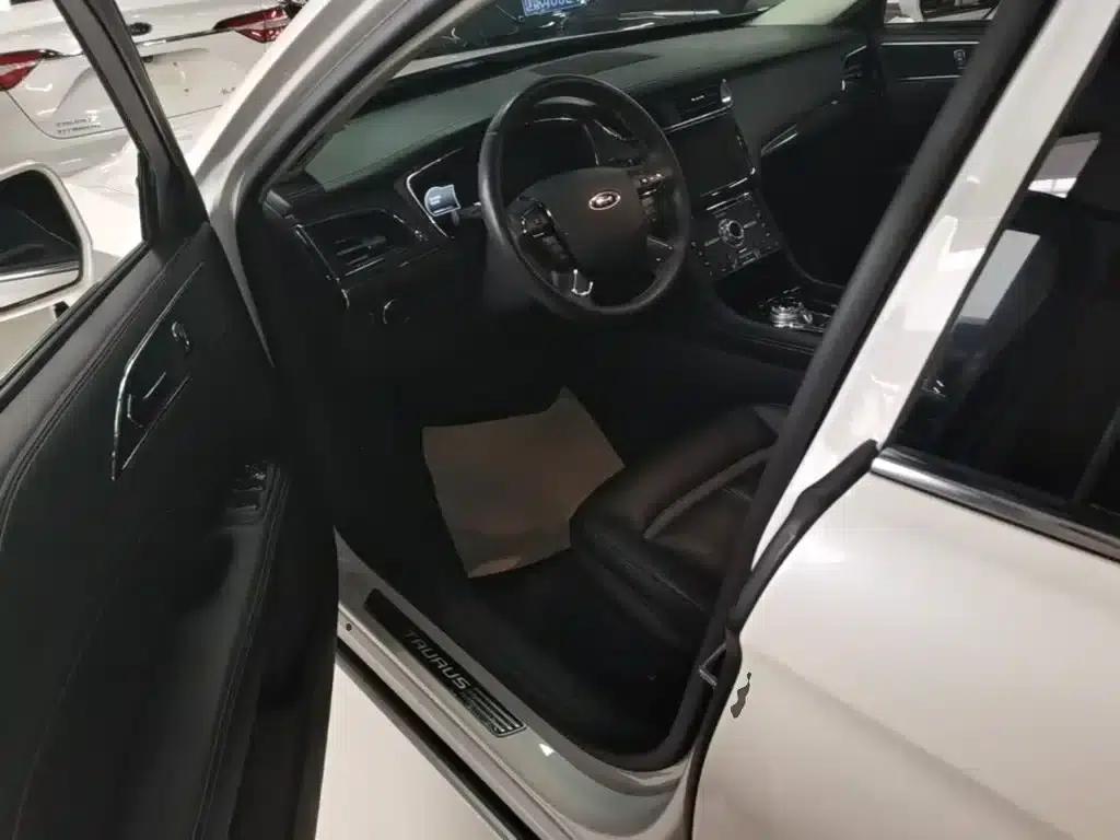 Taurus 2018 EcoBoost 245 Premium Edition (China V Emission Standard) — миниатюра 15