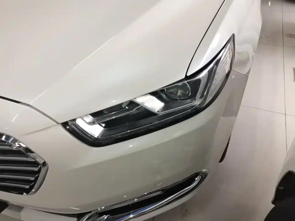 Taurus 2018 EcoBoost 245 Premium Edition (China V Emission Standard) — миниатюра 24