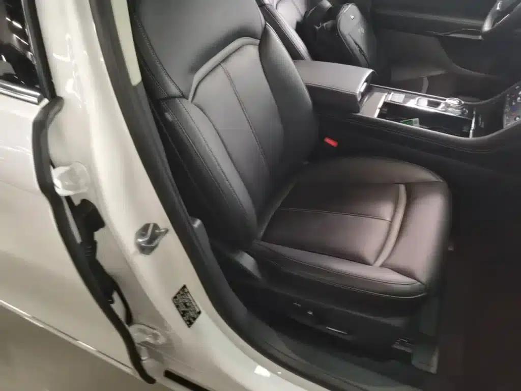 Taurus 2018 EcoBoost 245 Premium Edition (China V Emission Standard) — миниатюра 25