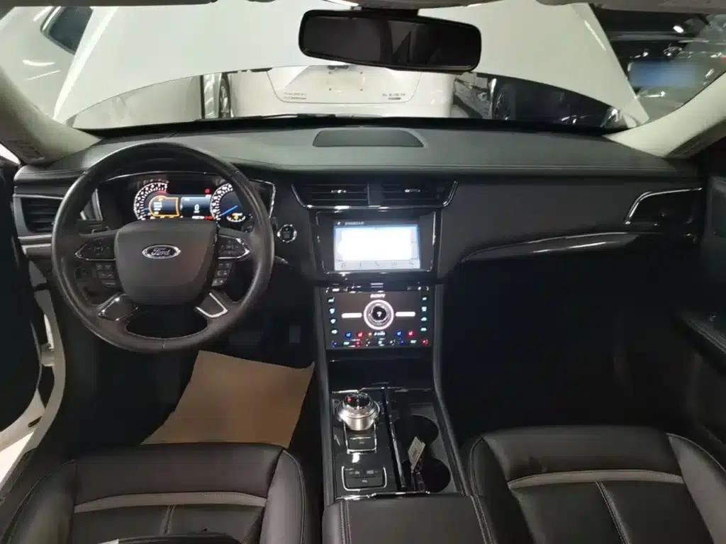 Taurus 2018 EcoBoost 245 Premium Edition (China V Emission Standard) — миниатюра 10