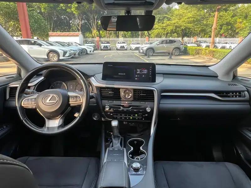 Lexus RX 2020 Facelift 300 2WD Elite Edition — миниатюра 8