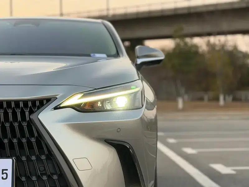 Lexus NX 2022 260 AWD Elite Edition — миниатюра 8