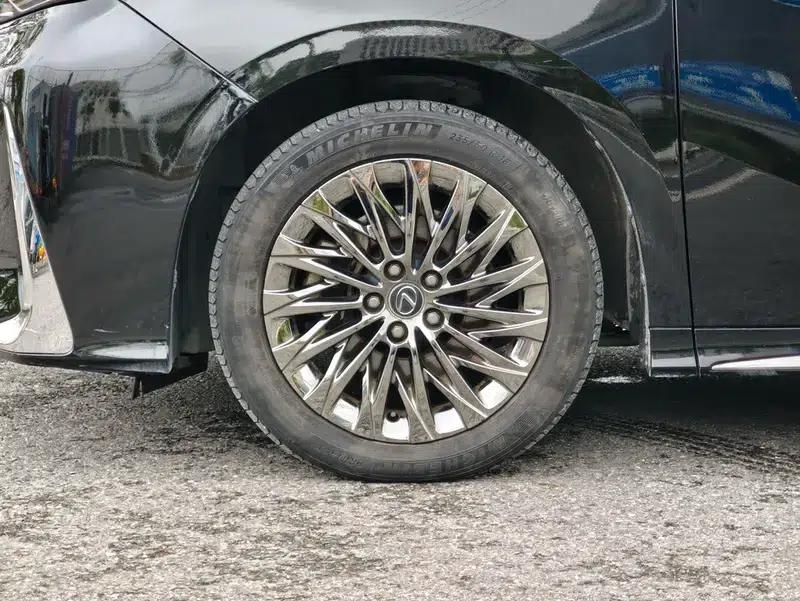 Lexus LM 2022 3.5L Automatic Front-Wheel Drive 4-Seater (Parallel Import) — миниатюра 8