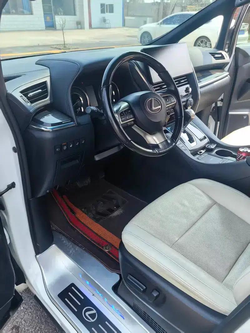 Lexus LM 2020 300h E-Four 7-Seat Elegant Edition — миниатюра 12