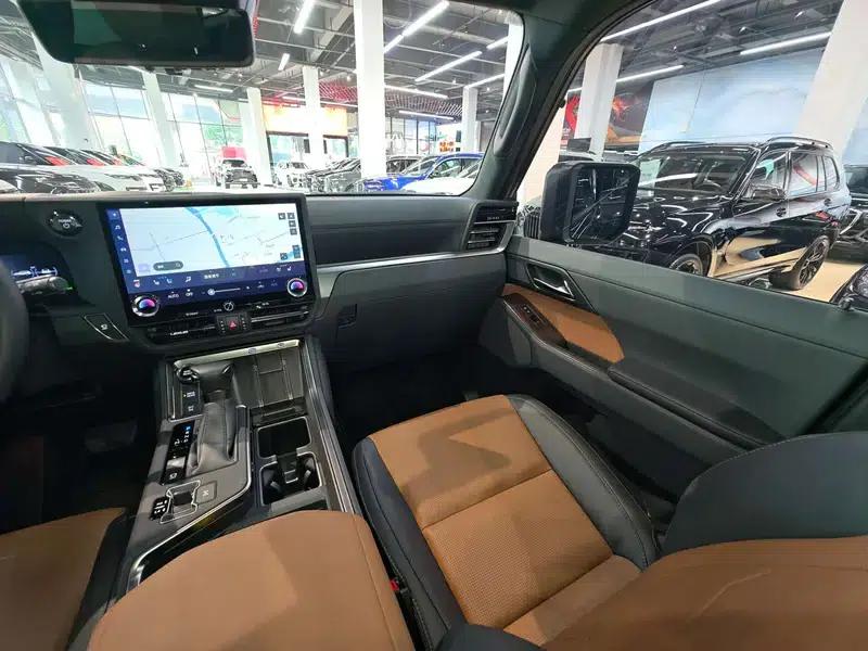 Lexus GX 2024 550h Lingfeng Edition — миниатюра 15