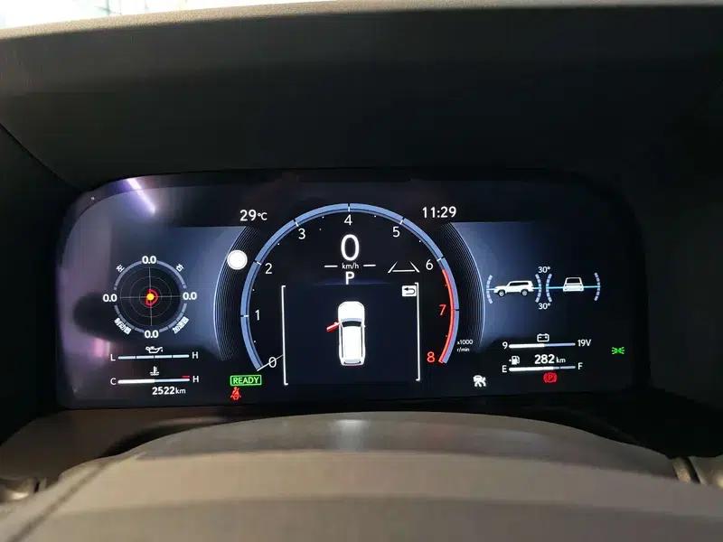 Lexus GX 2024 550h Lingfeng Edition — миниатюра 18