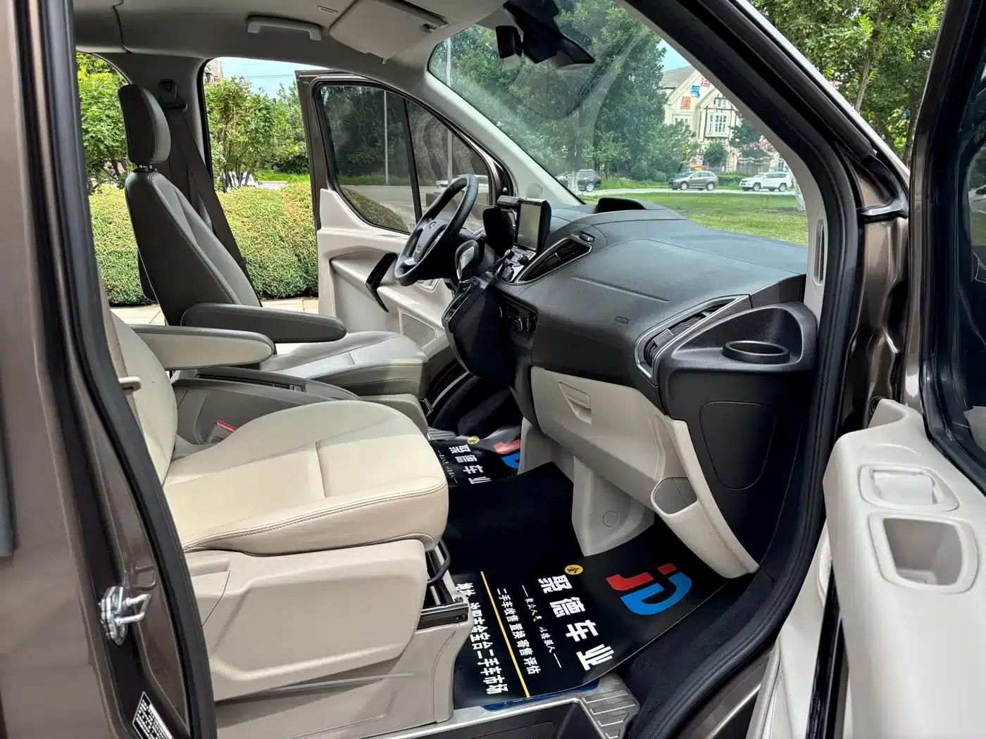 Tourneo 2020 2.0T Automatic Elite Edition (China VI Emission Standard) — миниатюра 15
