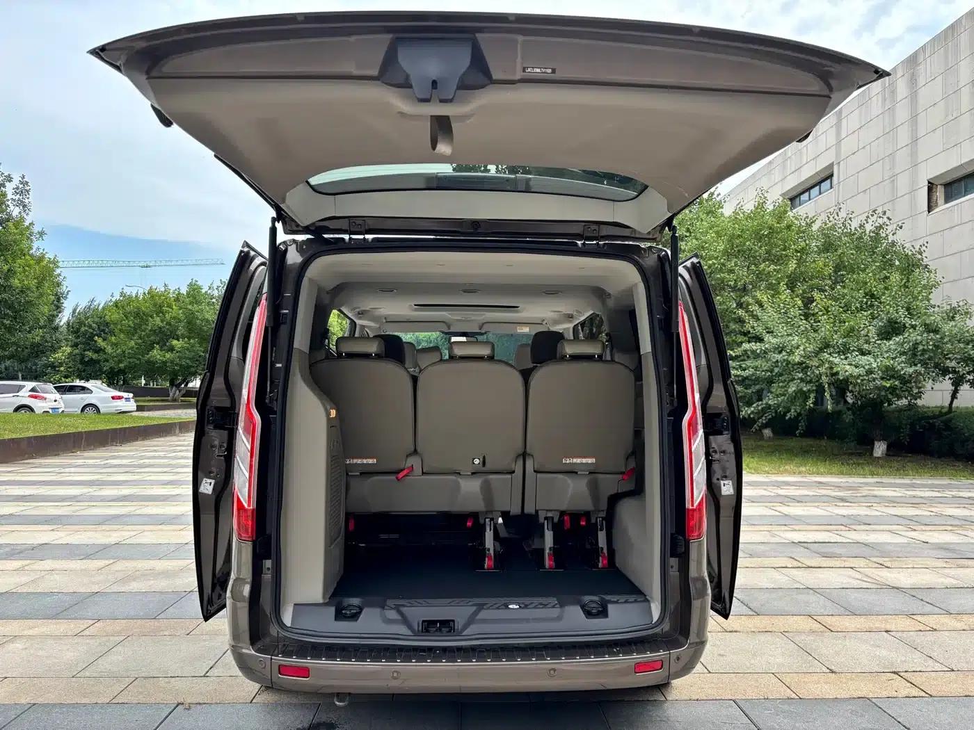 Tourneo 2020 2.0T Automatic Elite Edition (China VI Emission Standard) — миниатюра 22