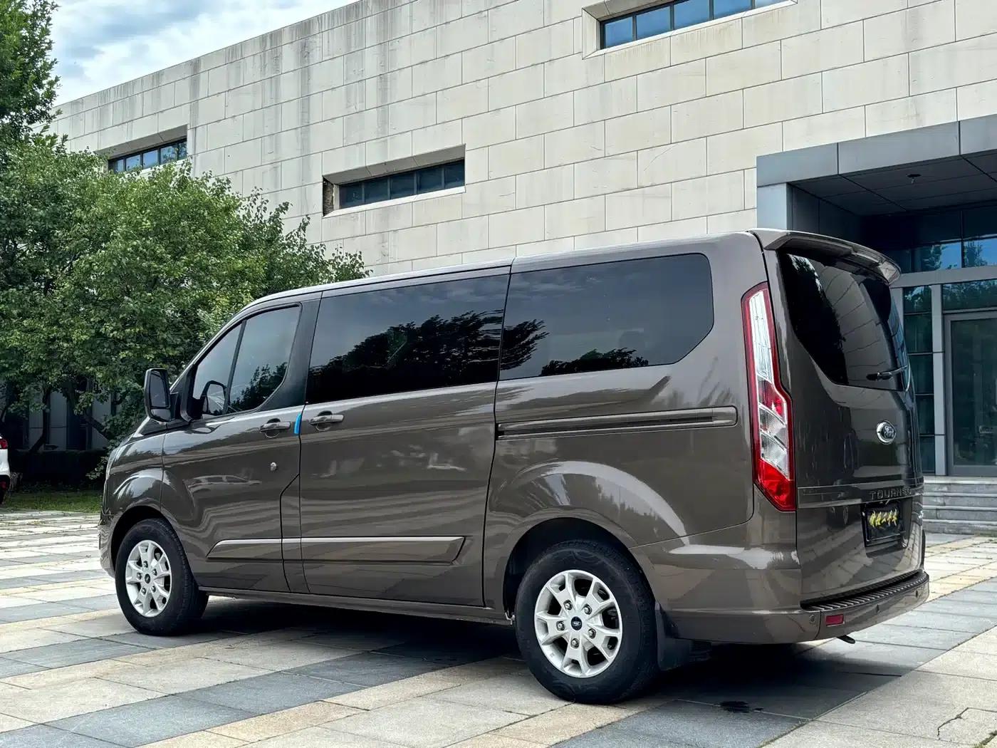 Tourneo 2020 2.0T Automatic Elite Edition (China VI Emission Standard) — миниатюра 4
