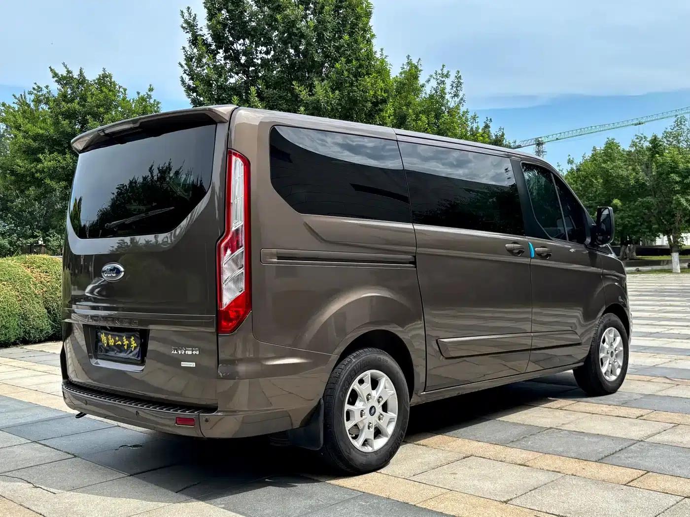 Tourneo 2020 2.0T Automatic Elite Edition (China VI Emission Standard) — миниатюра 8