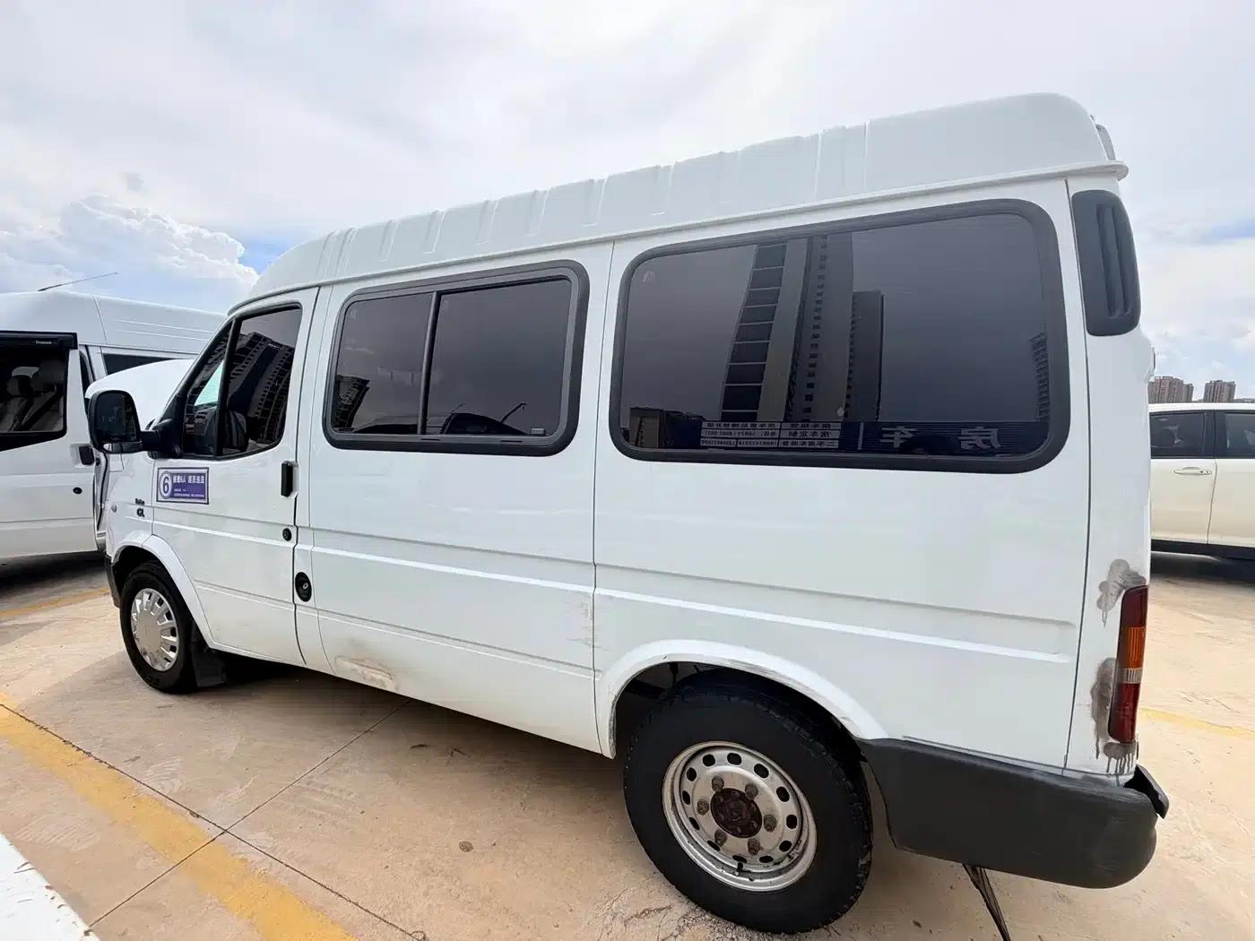 Classic Ford Transit 2013 2.8T Diesel Standard Short Wheelbase Mid-Roof JX493ZLQ3A — миниатюра 5