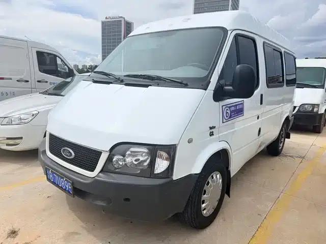 Classic Ford Transit 2013 2.8T Diesel Standard Short Wheelbase Mid-Roof JX493ZLQ3A