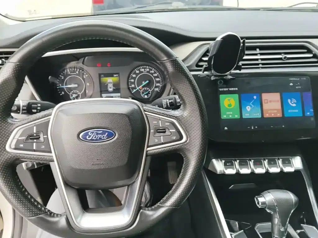 Territory 2020 Territory S EcoBoost 145 CVT Platinum Edition — миниатюра 10