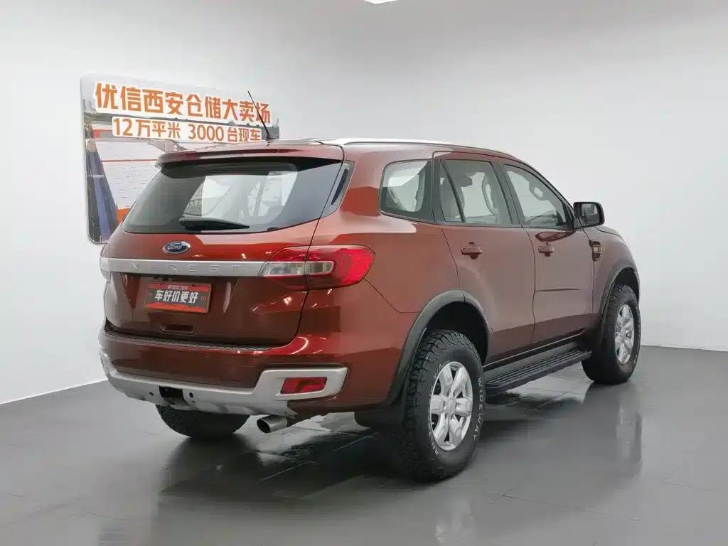 2016 Ford Everest 2.0T Gasoline Automatic 4WD Elite Edition — миниатюра 2