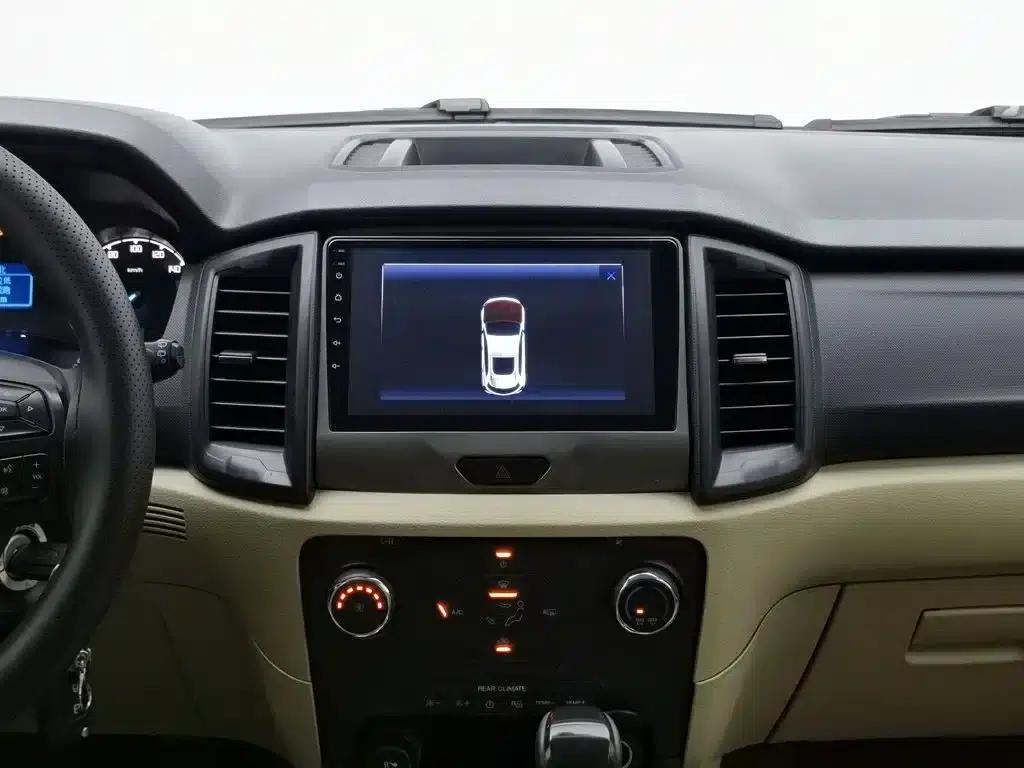 2016 Ford Everest 2.0T Gasoline Automatic 4WD Elite Edition — миниатюра 12